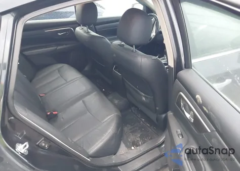 2013 Nissan Altima 2.5/2.5 S/2.5 Sl/2.5 Sv z USA, uszkodzony, nr VIN 1N4AL3AP1DN406473